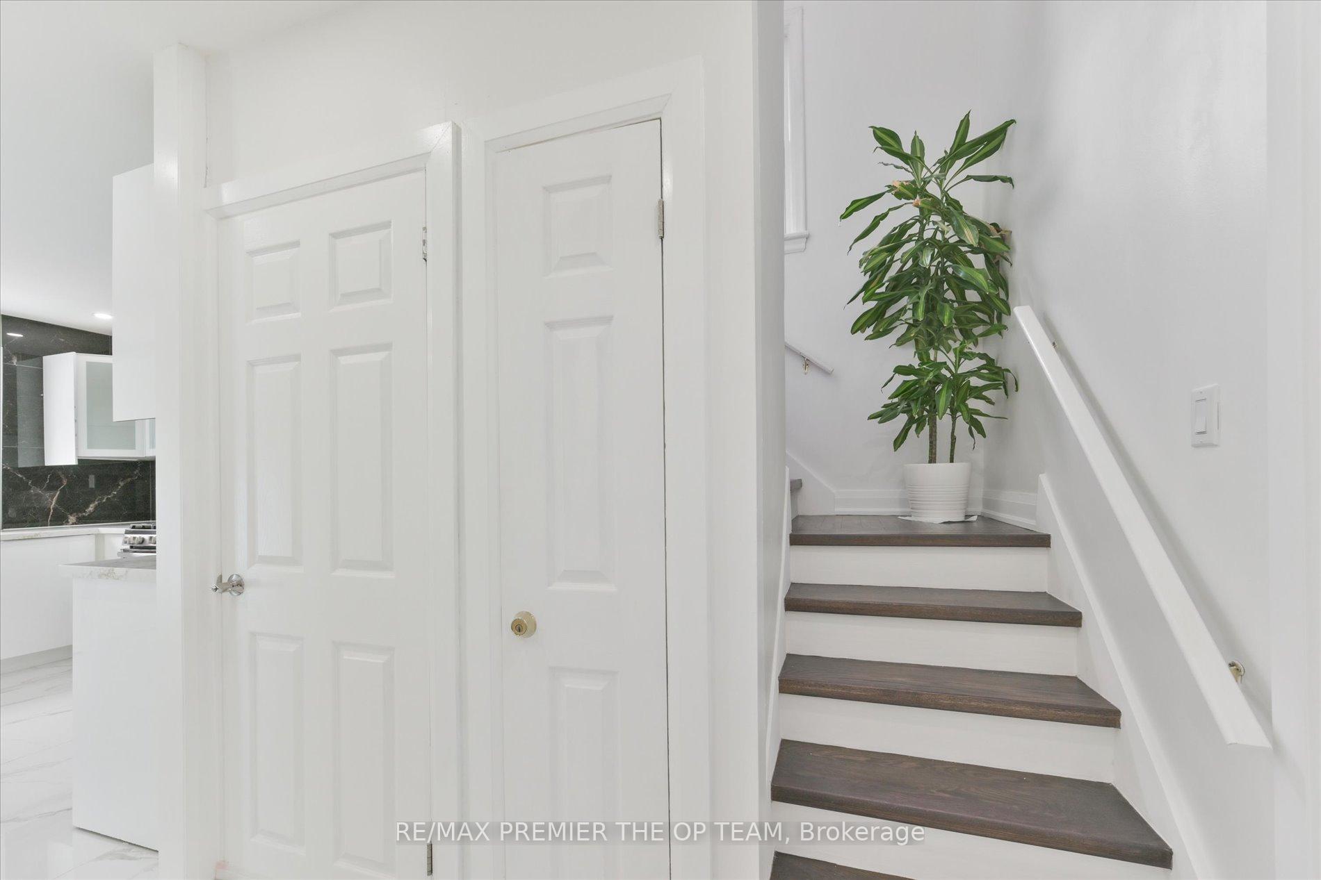 Photo 18 of 273 East 13th Street, Hamilton, Inch Park — HOMEH