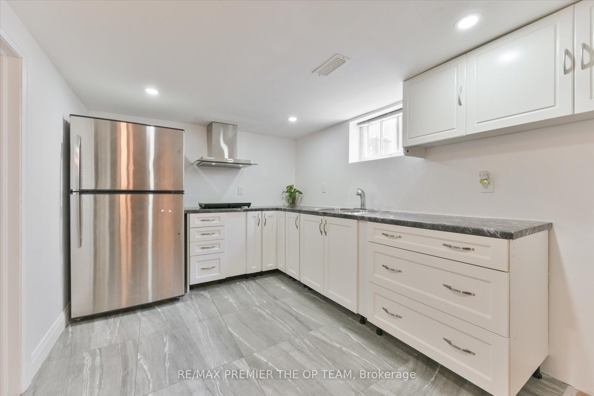 Photo 34 of 273 East 13th Street, Hamilton, Inch Park — HOMEH