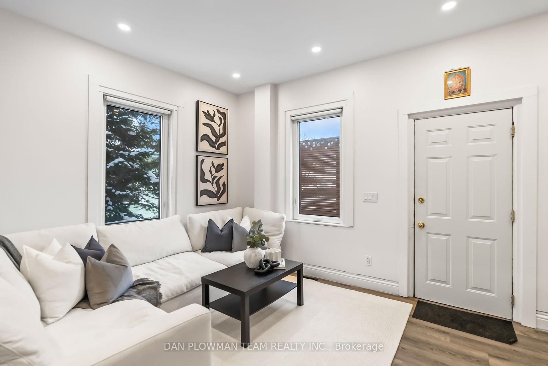Photo 3 of 150 Mill Street, Oshawa, Vanier — HOMEH