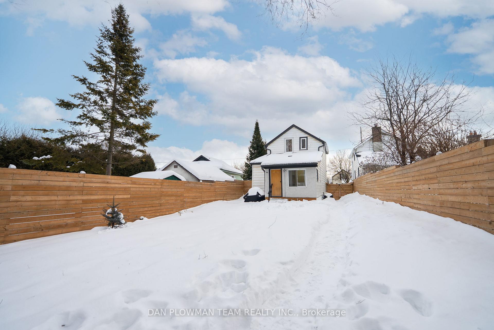 Photo 26 of 150 Mill Street, Oshawa, Vanier — HOMEH