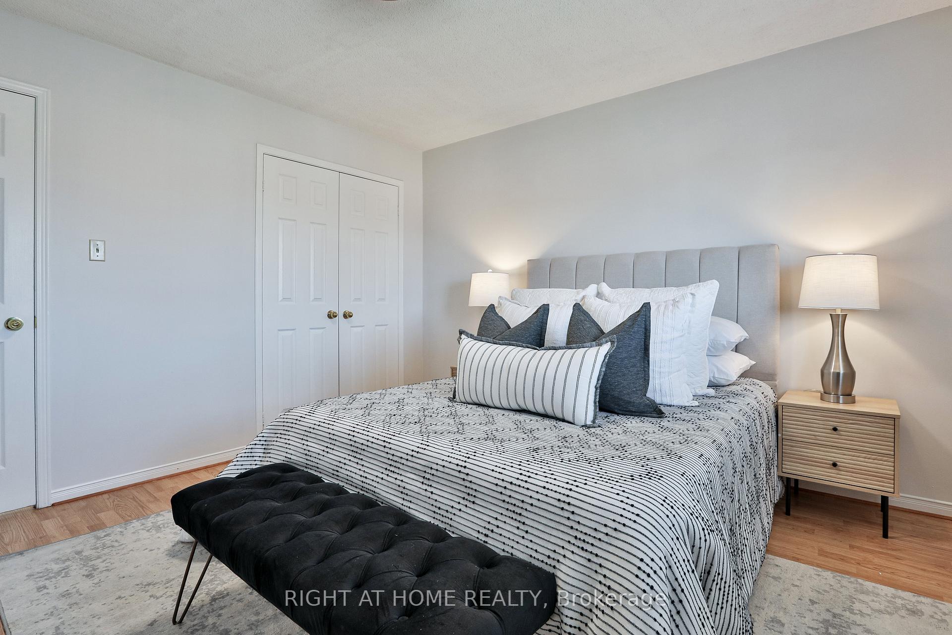 Photo 28 of 123 Clarion Crescent, Markham, Middlefield — HOMEH