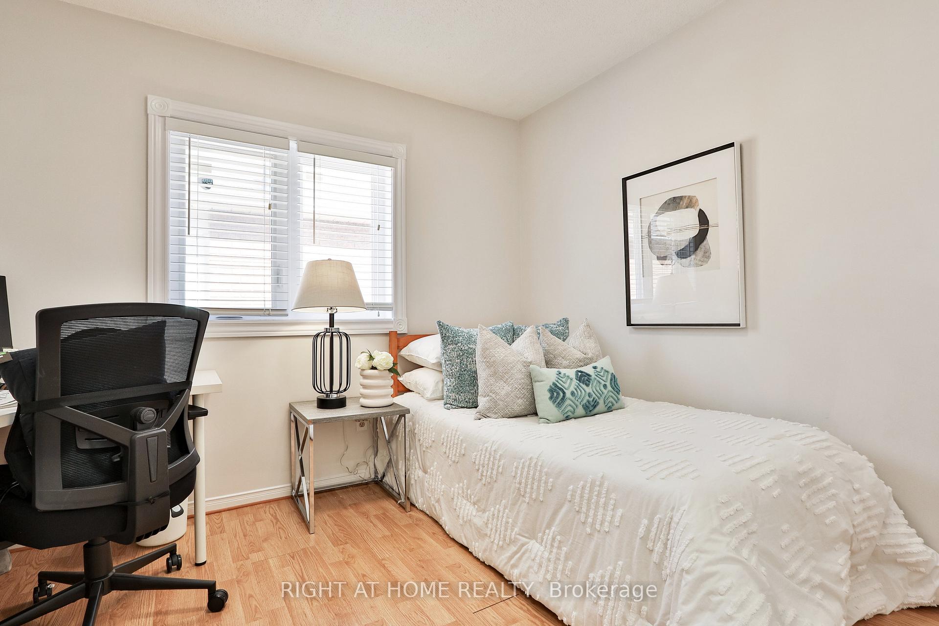 Photo 29 of 123 Clarion Crescent, Markham, Middlefield — HOMEH