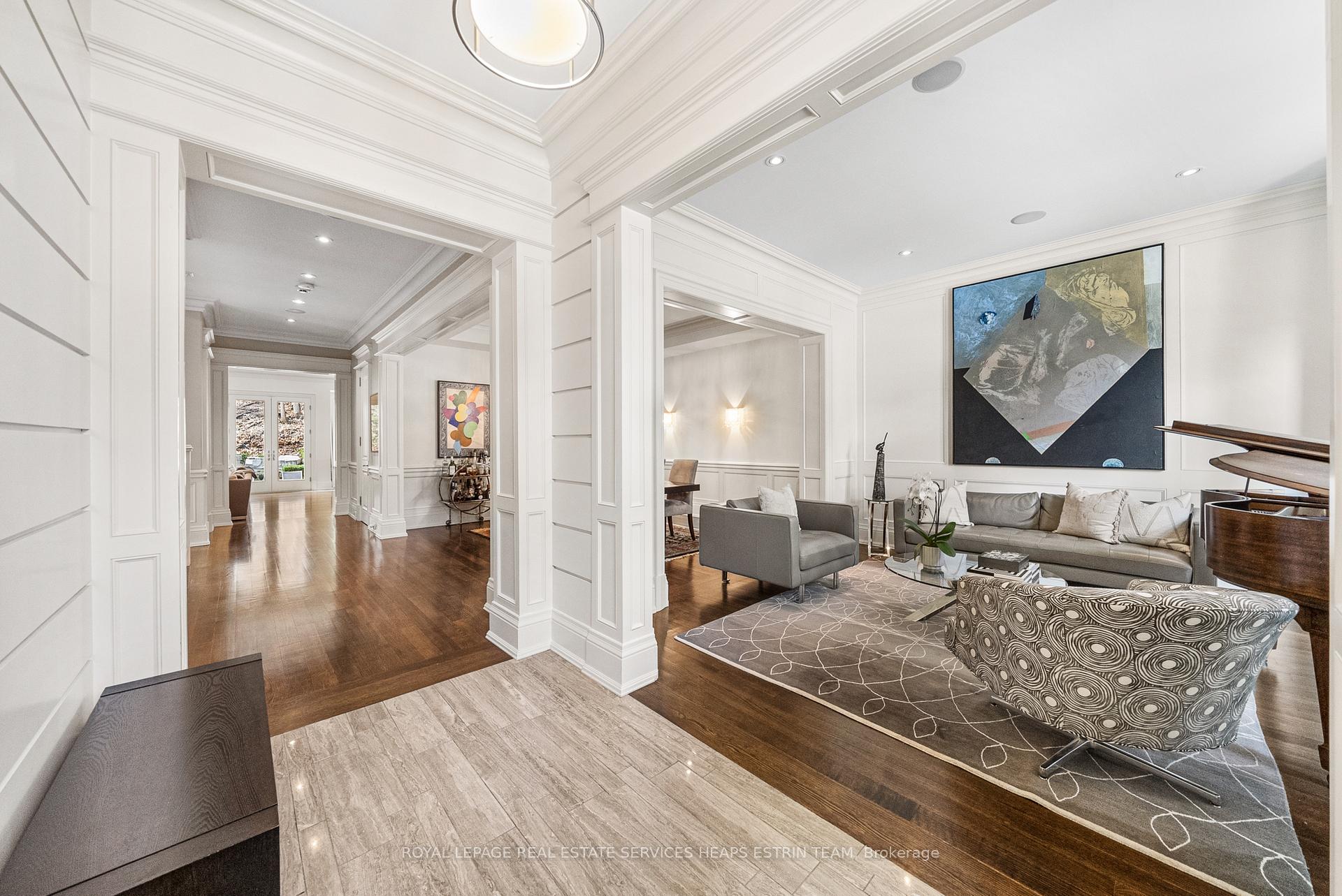 Photo 2 of 108 Boulton Drive, Toronto, Casa Loma — HOMEH