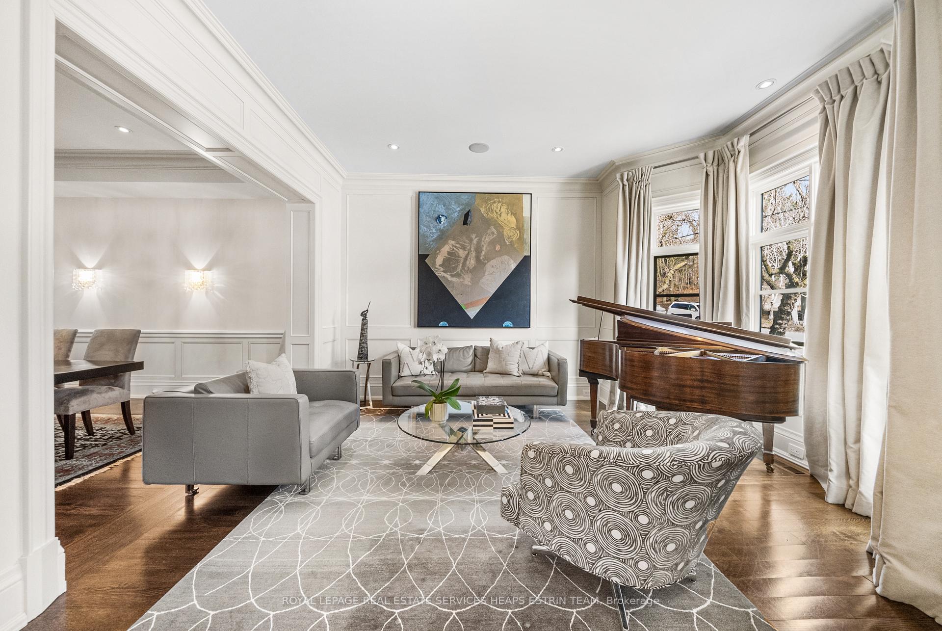 Photo 3 of 108 Boulton Drive, Toronto, Casa Loma — HOMEH
