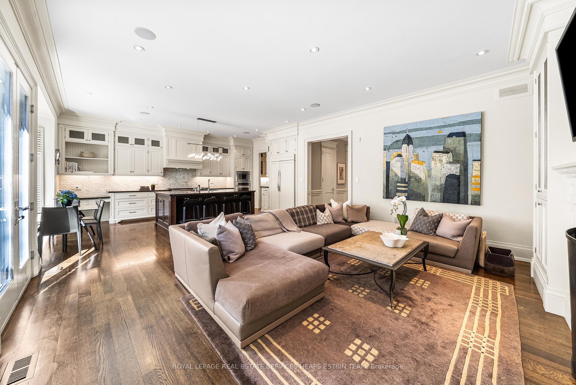 Photo 9 of 108 Boulton Drive, Toronto, Casa Loma — HOMEH