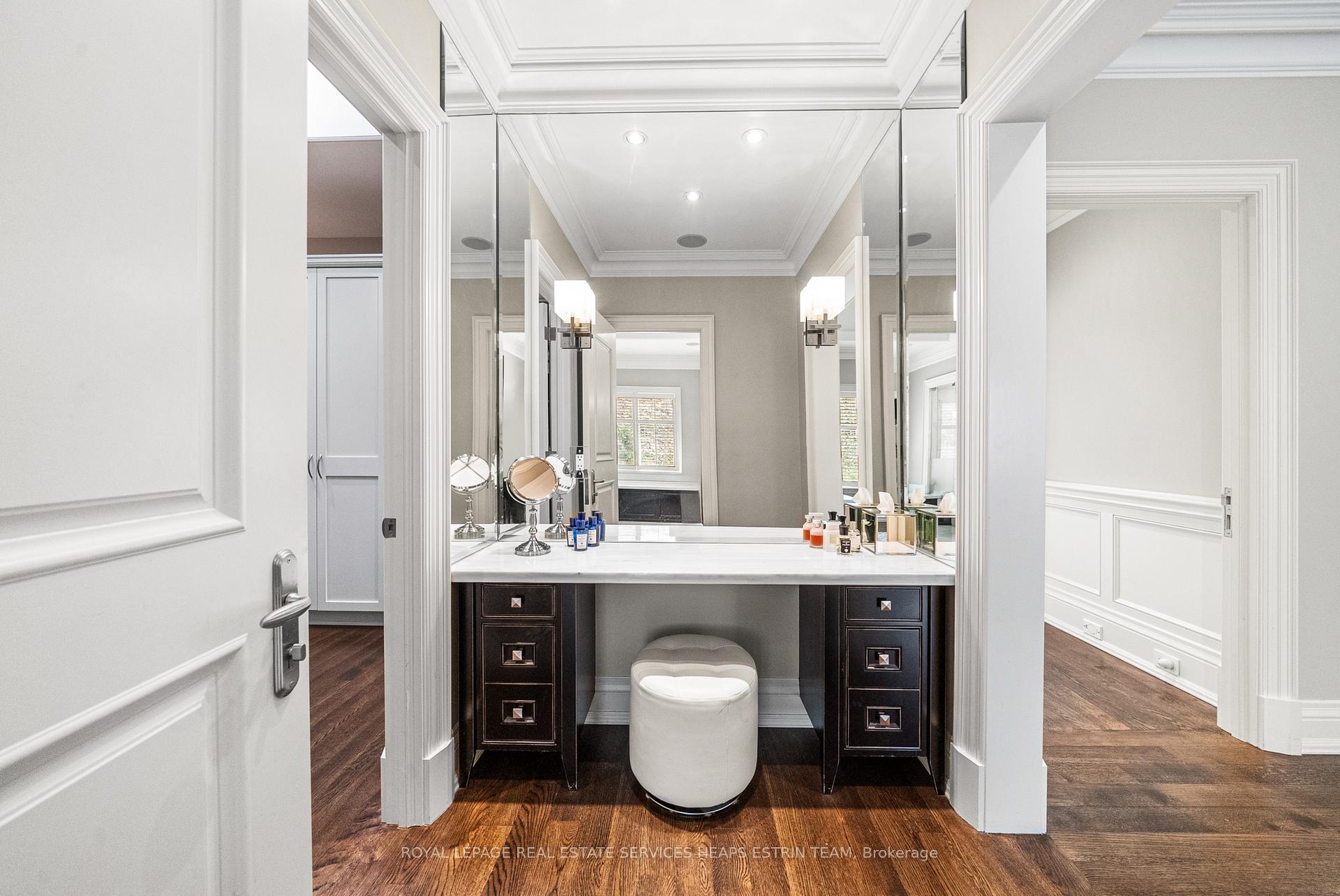 Photo 25 of 108 Boulton Drive, Toronto, Casa Loma — HOMEH