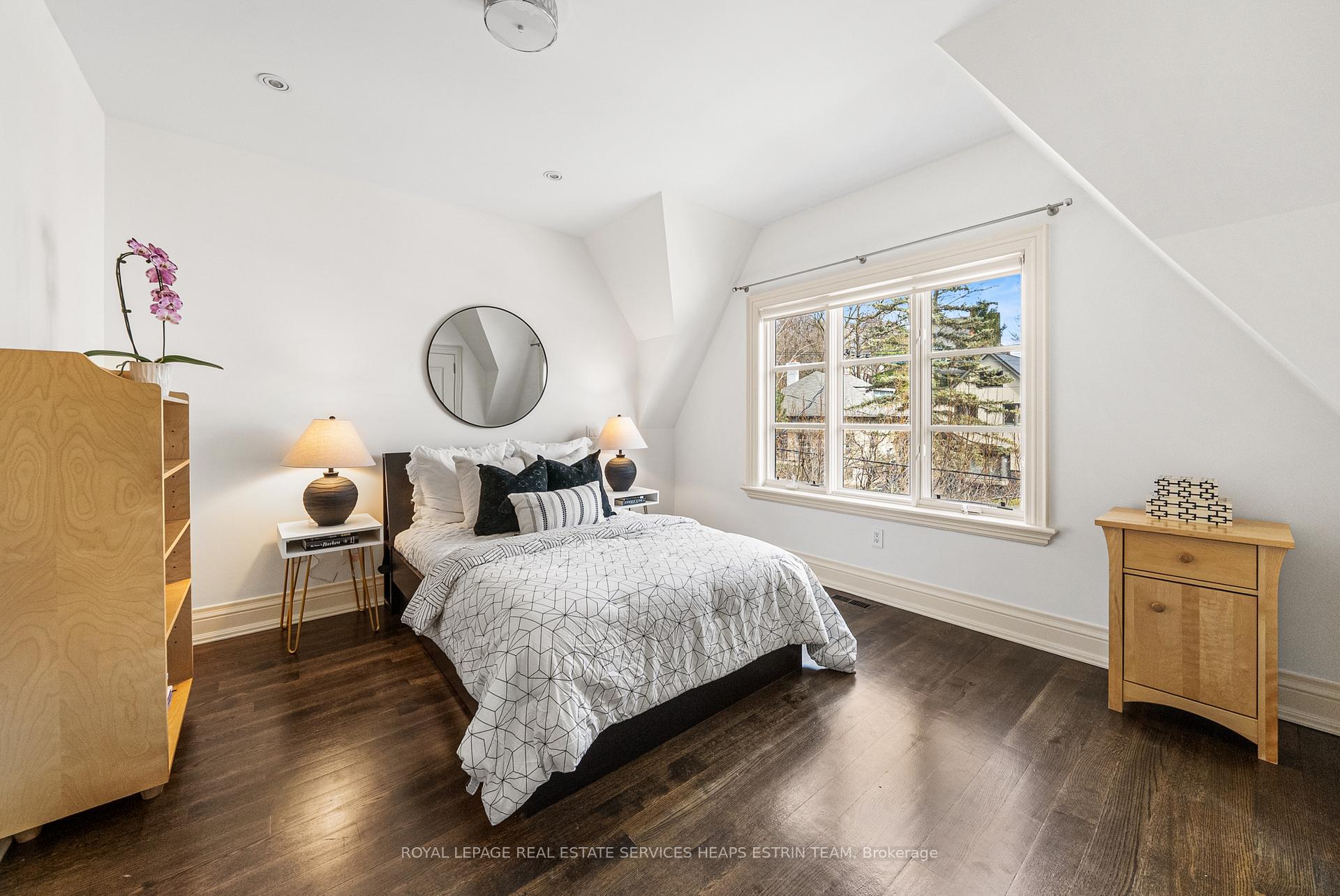 Photo 30 of 108 Boulton Drive, Toronto, Casa Loma — HOMEH