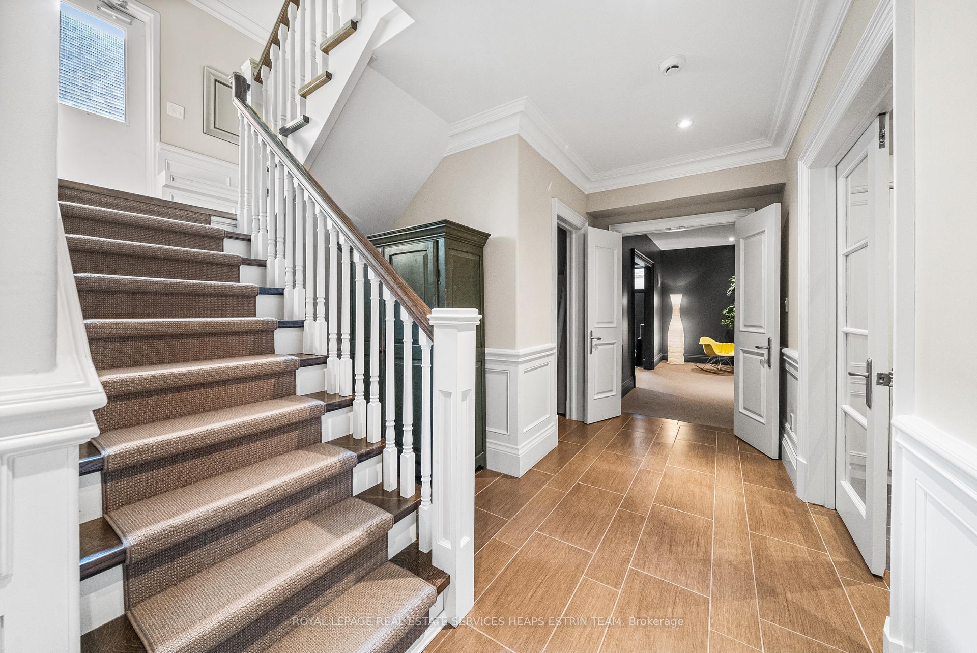 Photo 35 of 108 Boulton Drive, Toronto, Casa Loma — HOMEH