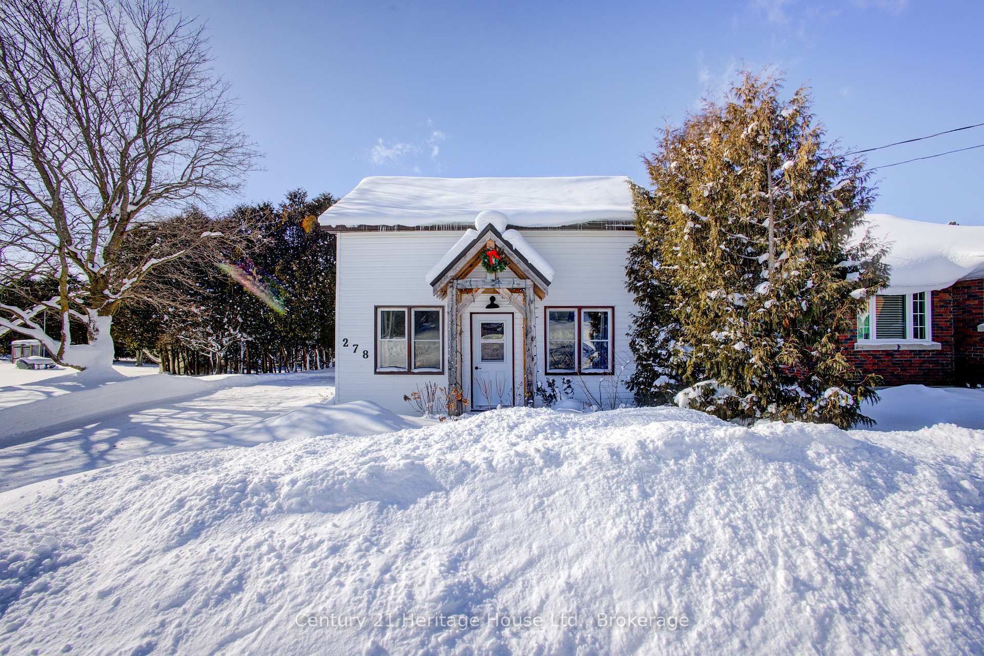 Photo 3 of 278 Elgin Street S, West Grey — HOMEH
