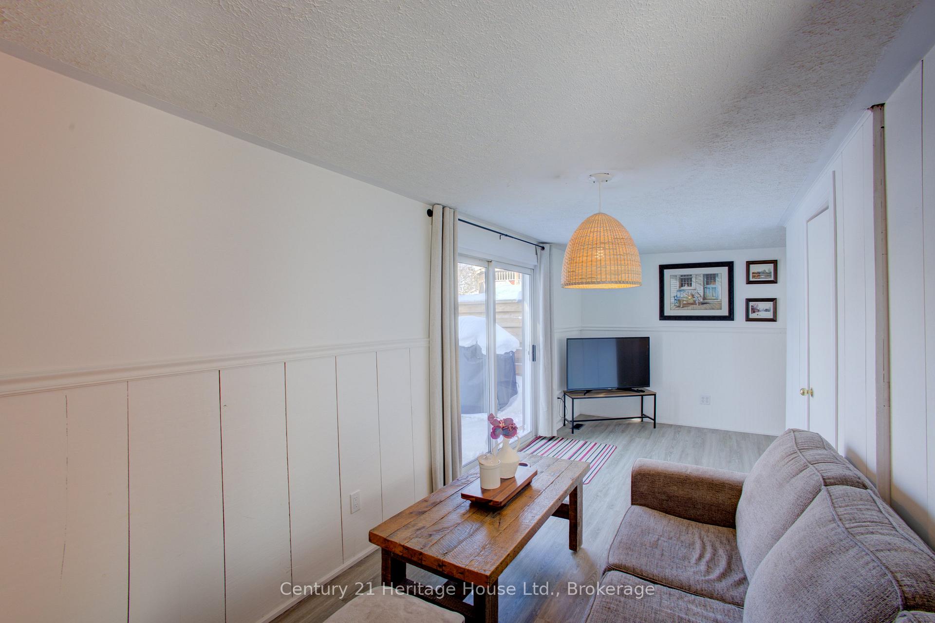 Photo 19 of 278 Elgin Street S, West Grey — HOMEH