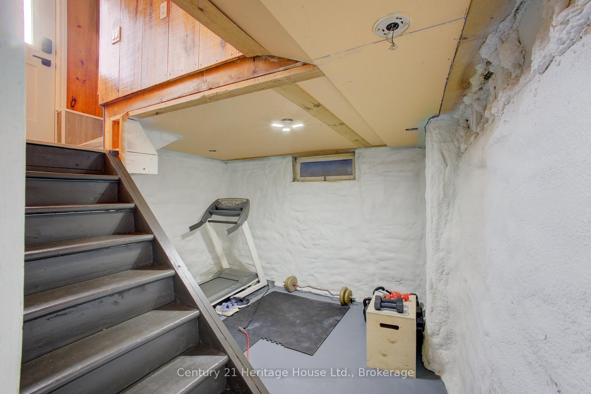 Photo 27 of 278 Elgin Street S, West Grey — HOMEH