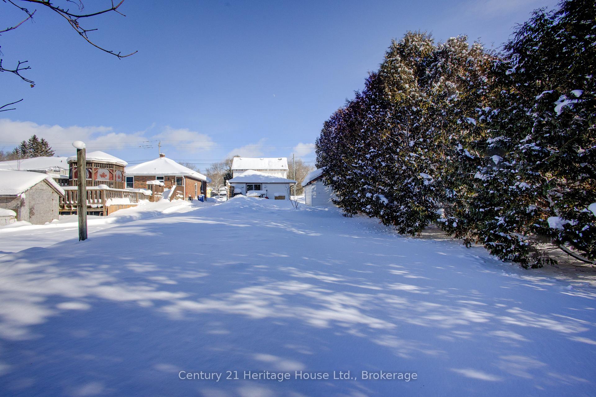 Photo 40 of 278 Elgin Street S, West Grey — HOMEH