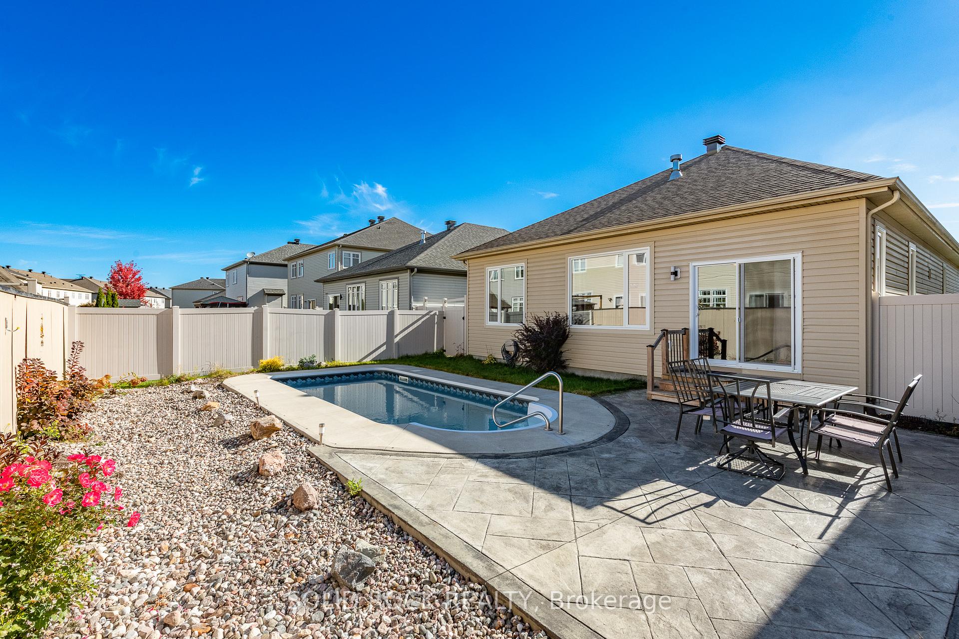 Photo 24 of 108 Palfrey Way, Ottawa, Kanata - Emerald Meadows/Trailwest — HOMEH