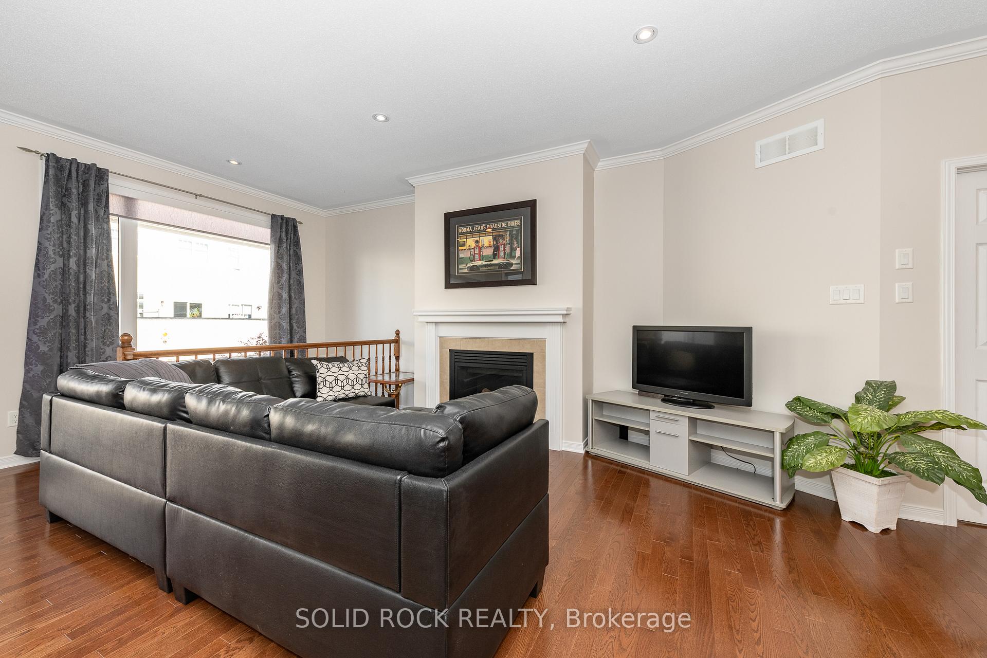 Photo 36 of 108 Palfrey Way, Ottawa, Kanata - Emerald Meadows/Trailwest — HOMEH