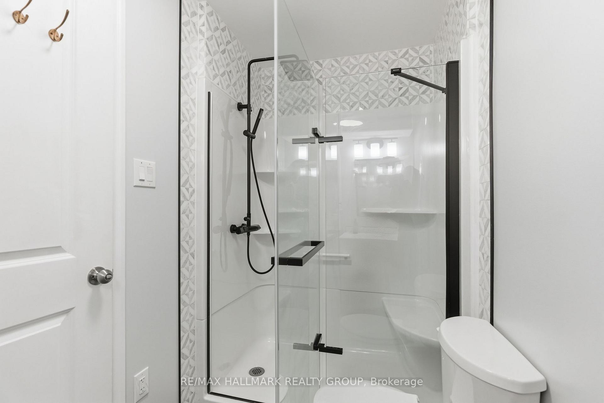 Photo 28 of 677 Sunburst Street, Ottawa, Leitrim — HOMEH