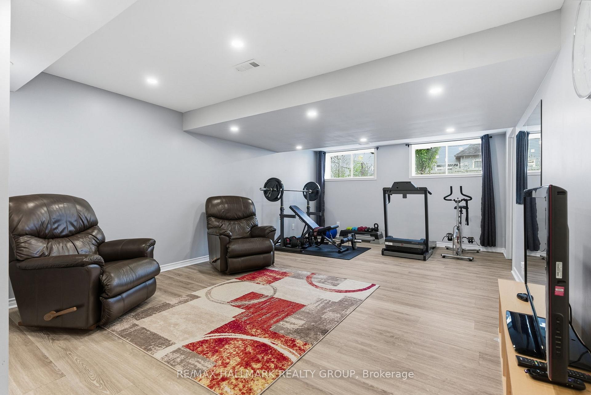 Photo 35 of 677 Sunburst Street, Ottawa, Leitrim — HOMEH