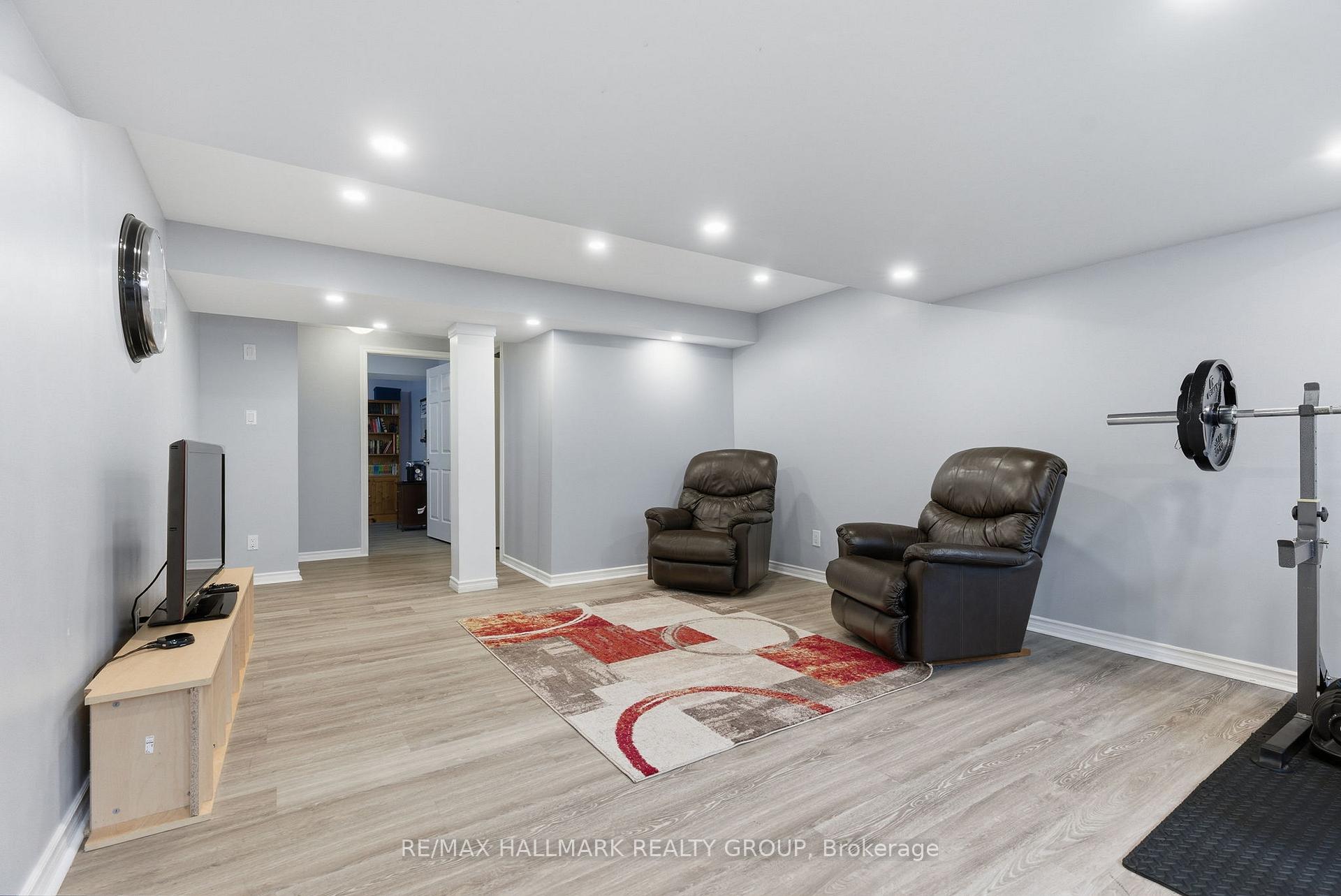 Photo 38 of 677 Sunburst Street, Ottawa, Leitrim — HOMEH