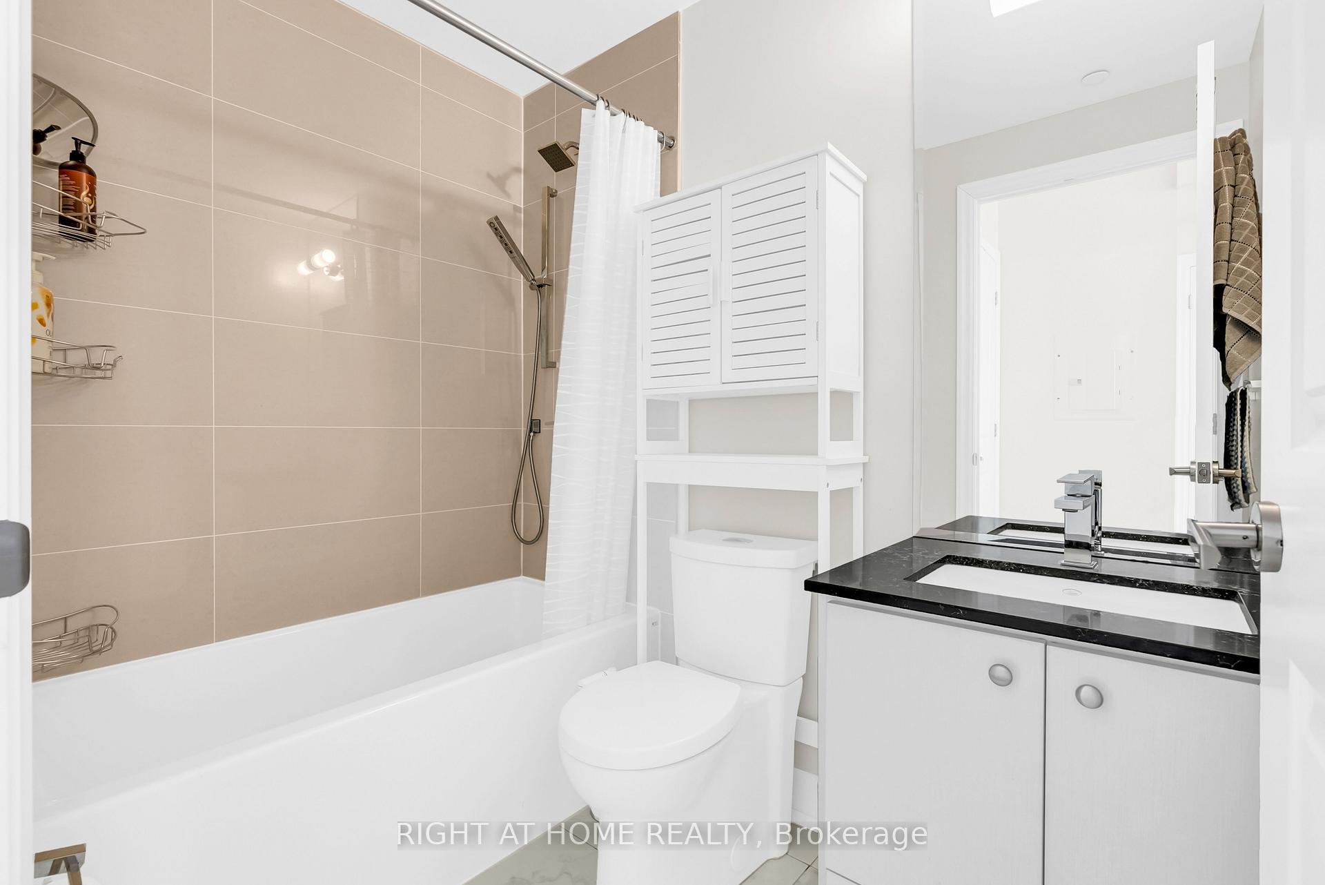 Photo 20 of Unit 2309, 9075 Jane Street, Vaughan, Concord — HOMEH