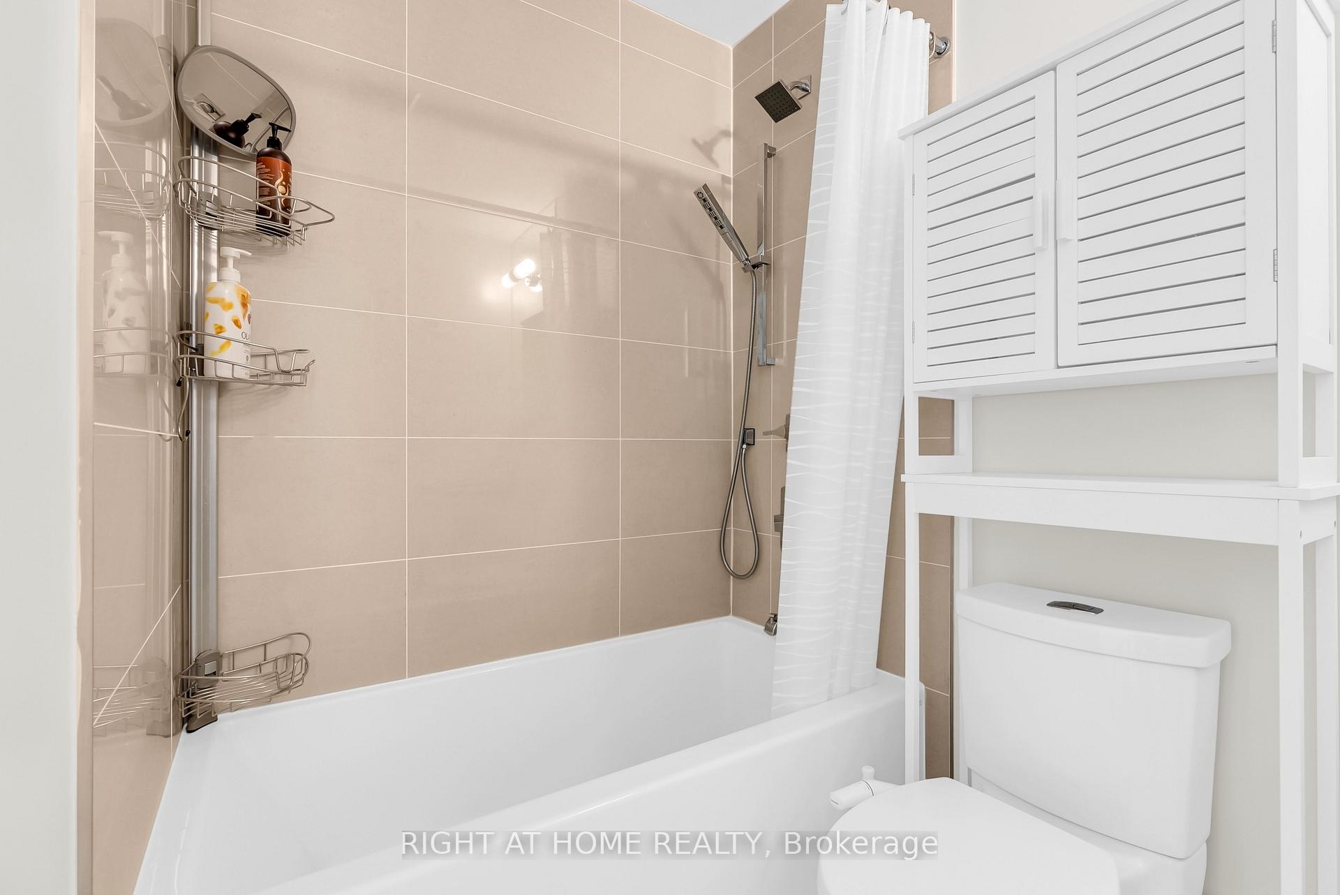 Photo 21 of Unit 2309, 9075 Jane Street, Vaughan, Concord — HOMEH