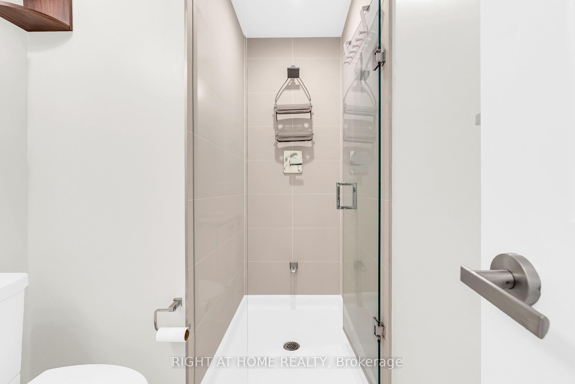Photo 25 of Unit 2309, 9075 Jane Street, Vaughan, Concord — HOMEH