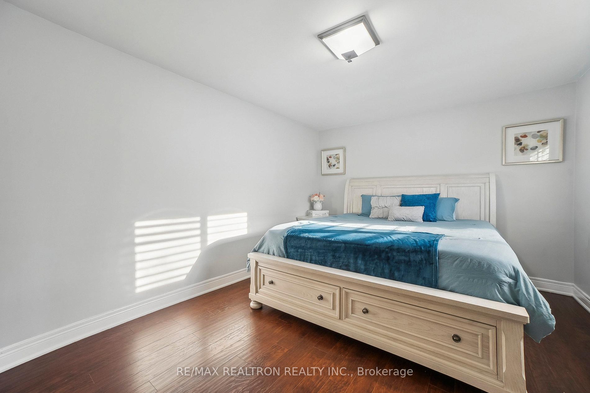 Photo 18 of 72 Valley Drive, Hamilton, Stoney Creek — HOMEH