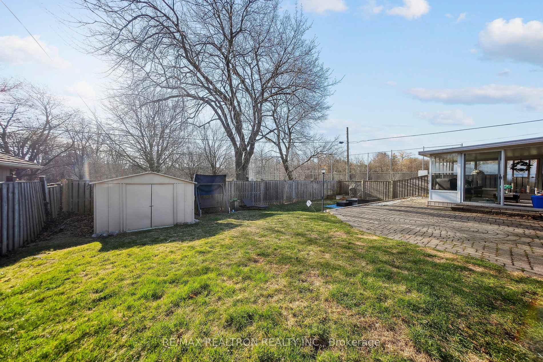 Photo 50 of 72 Valley Drive, Hamilton, Stoney Creek — HOMEH