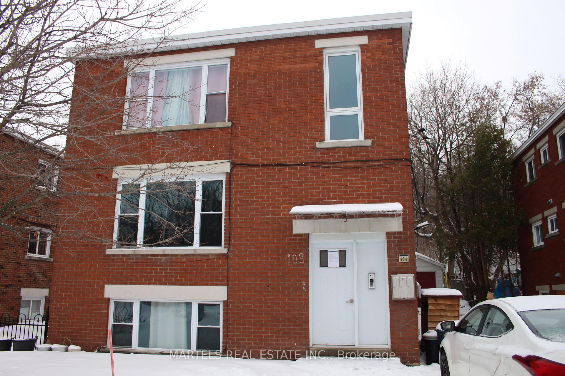 Front of 109 Lavergne Street