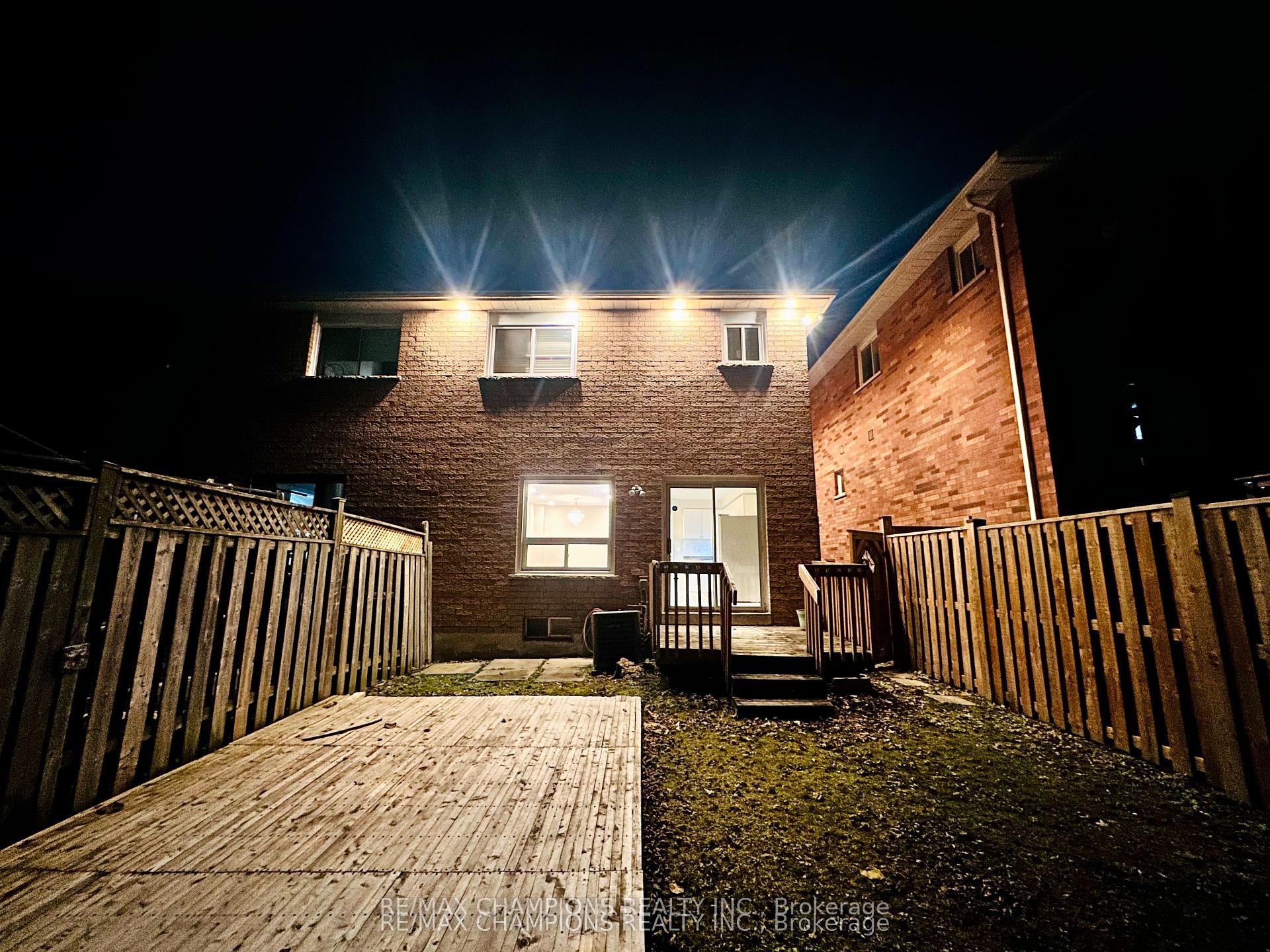 Photo 51 of 29 Tessler Crescent, Brampton, Bram West — HOMEH