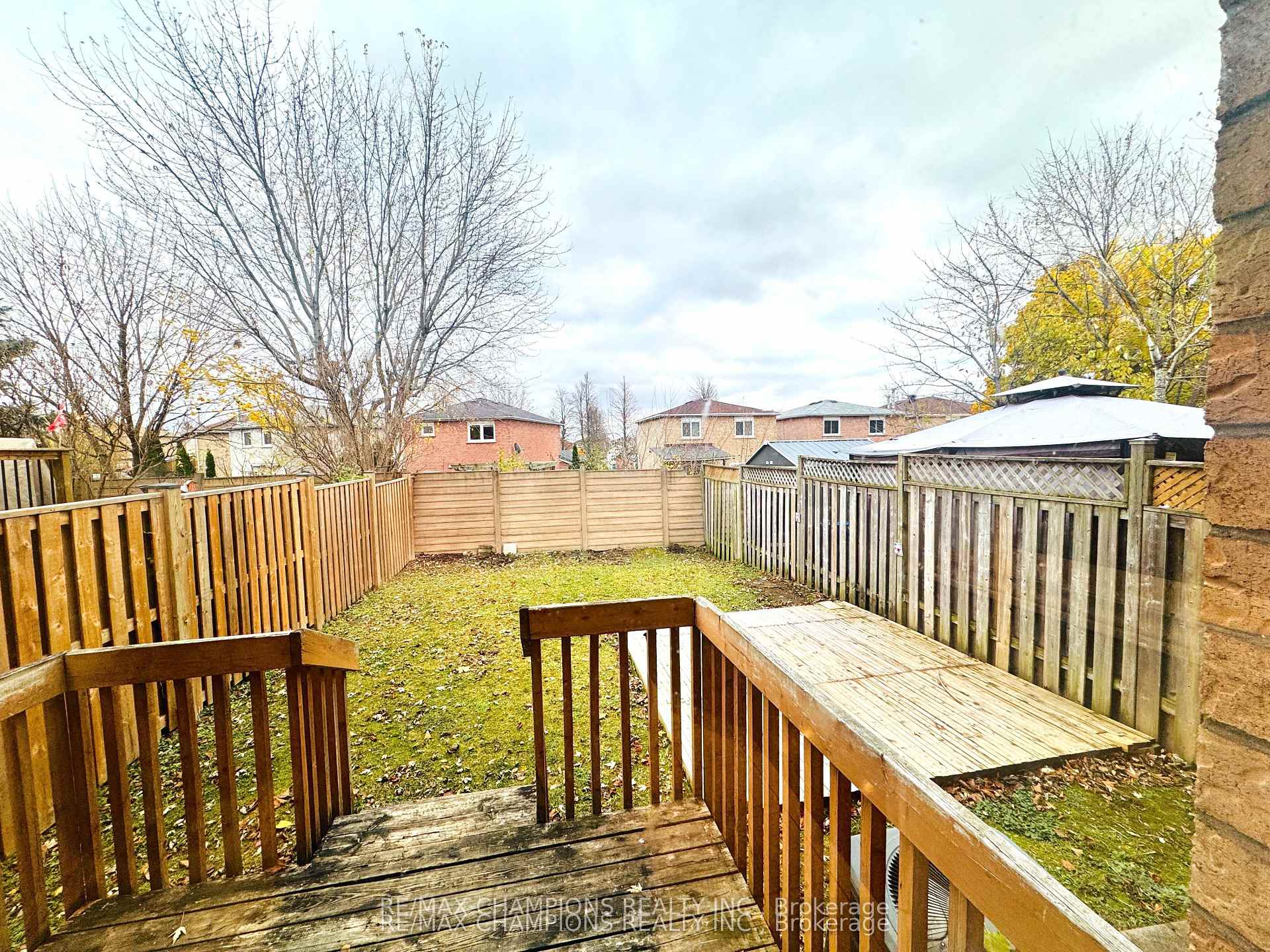 Photo 53 of 29 Tessler Crescent, Brampton, Bram West — HOMEH
