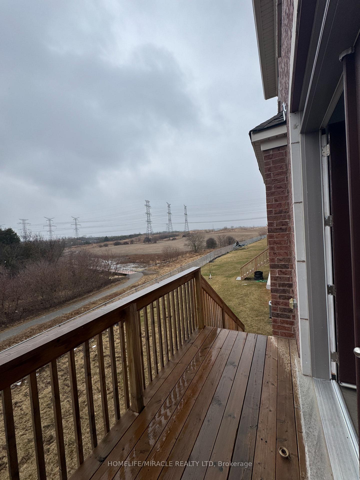 Photo 12 of 2496 Orchestrate Drive, Oshawa, Windfields — HOMEH