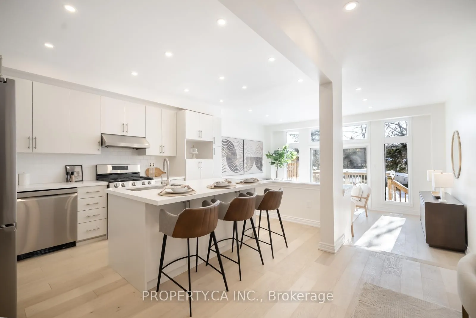 Photo 1 of 247 St Clements Avenue, Toronto, Yonge-Eglinton — HOMEH
