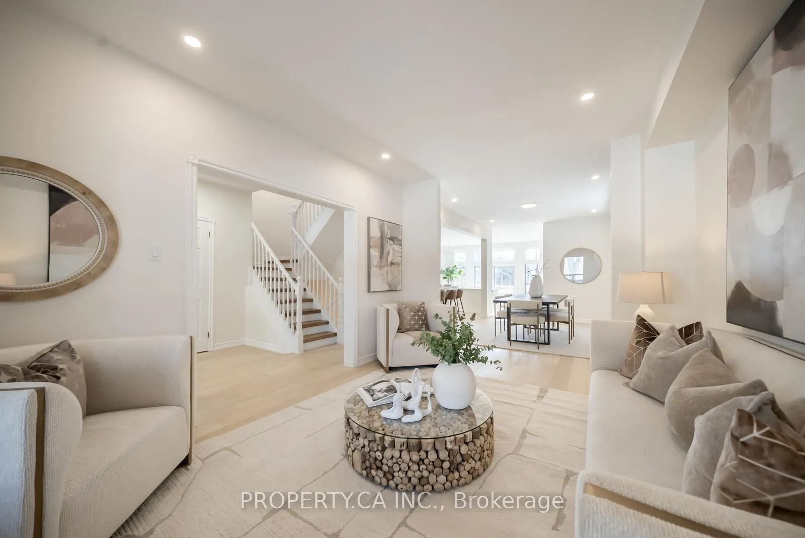Photo 5 of 247 St Clements Avenue, Toronto, Yonge-Eglinton — HOMEH