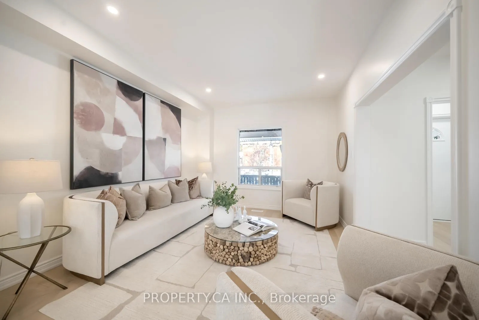 Photo 8 of 247 St Clements Avenue, Toronto, Yonge-Eglinton — HOMEH
