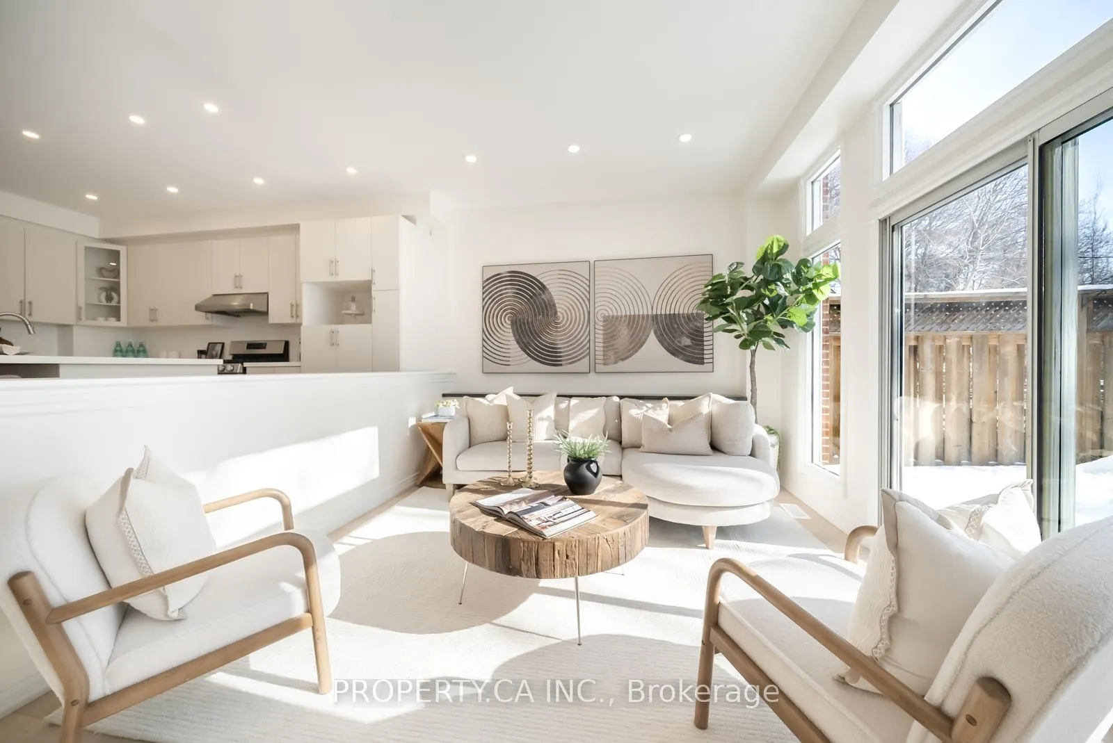 Photo 14 of 247 St Clements Avenue, Toronto, Yonge-Eglinton — HOMEH
