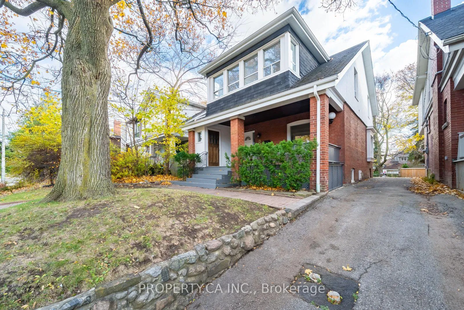 Photo 40 of 247 St Clements Avenue, Toronto, Yonge-Eglinton — HOMEH