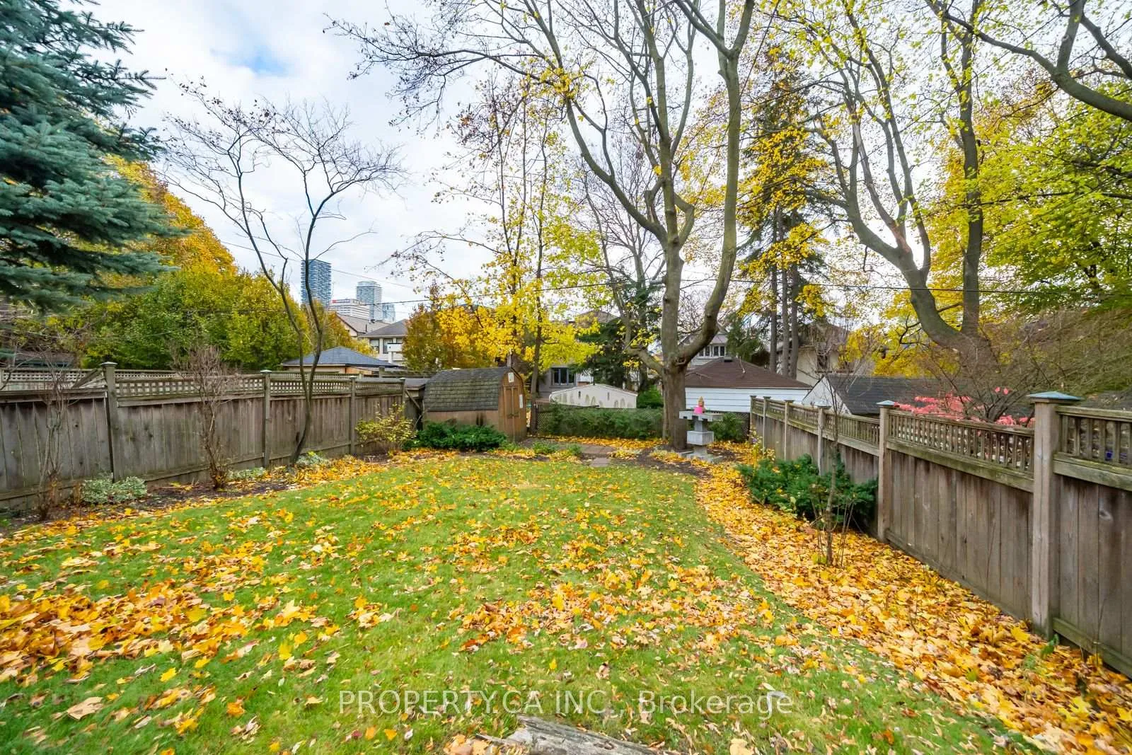 Photo 43 of 247 St Clements Avenue, Toronto, Yonge-Eglinton — HOMEH