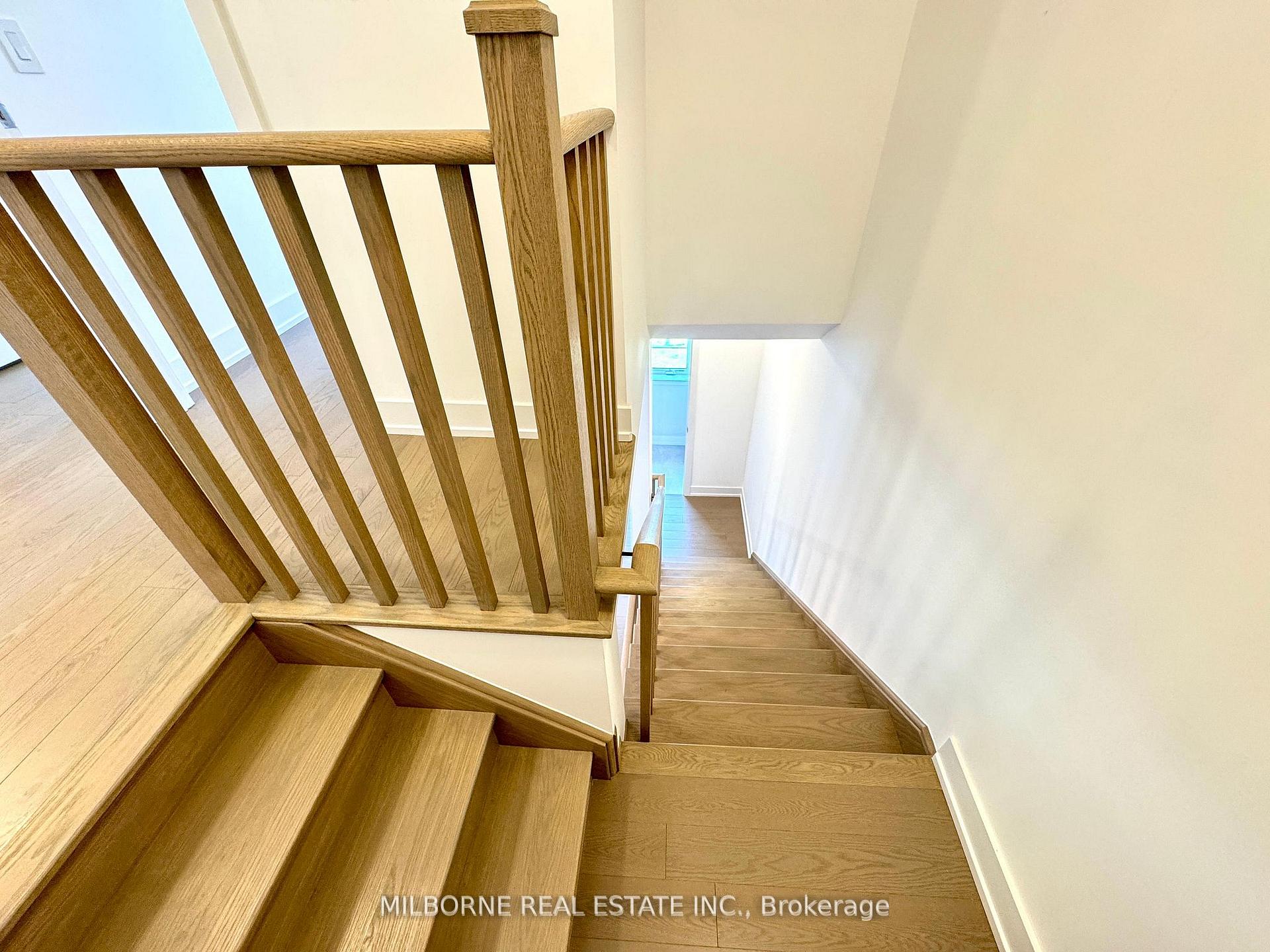 Photo 13 of 54 Fred Beaton Place, King, King City — HOMEH
