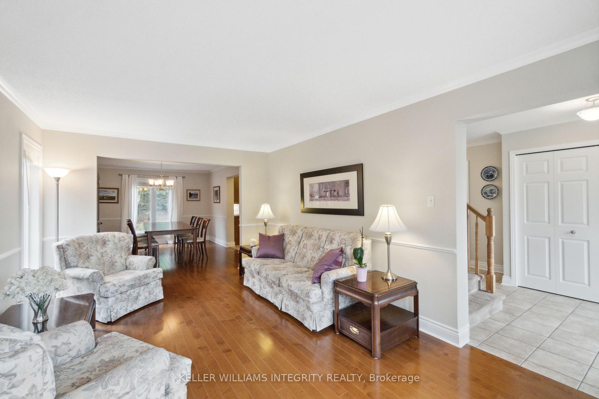 Photo 10 of 8 Spindle Way, Ottawa, Stittsville (South) — HOMEH
