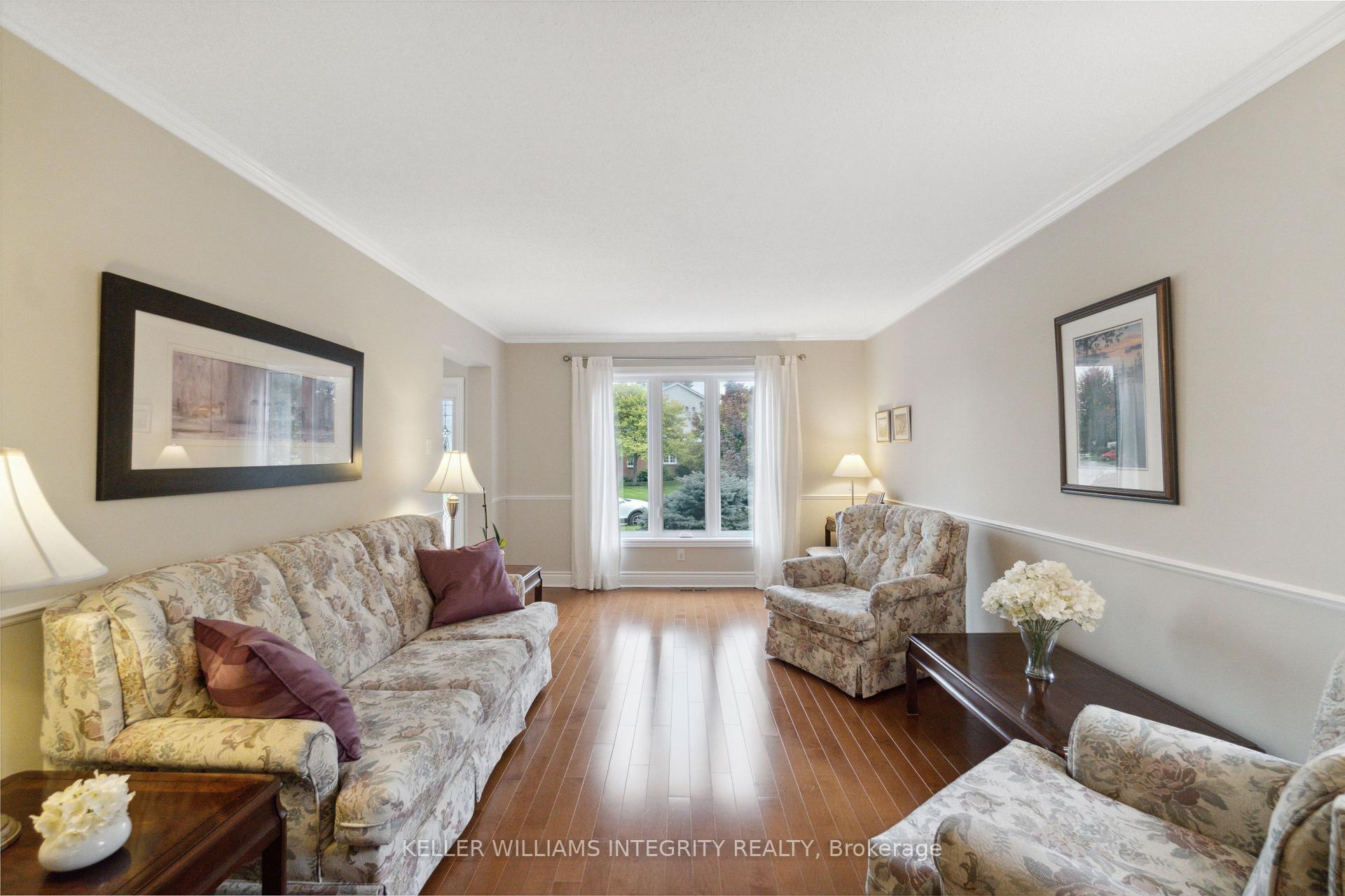 Photo 12 of 8 Spindle Way, Ottawa, Stittsville (South) — HOMEH