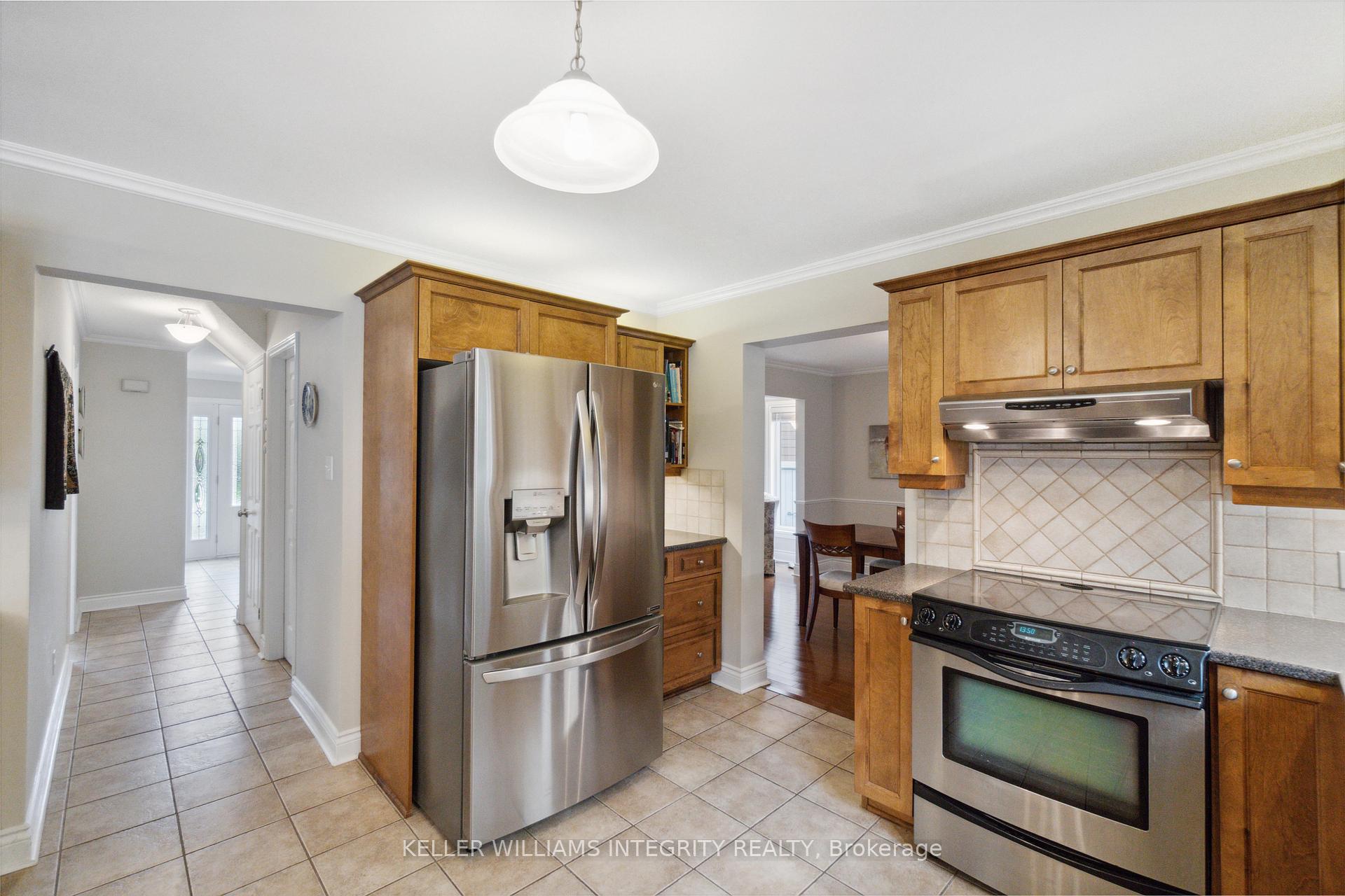 Photo 16 of 8 Spindle Way, Ottawa, Stittsville (South) — HOMEH