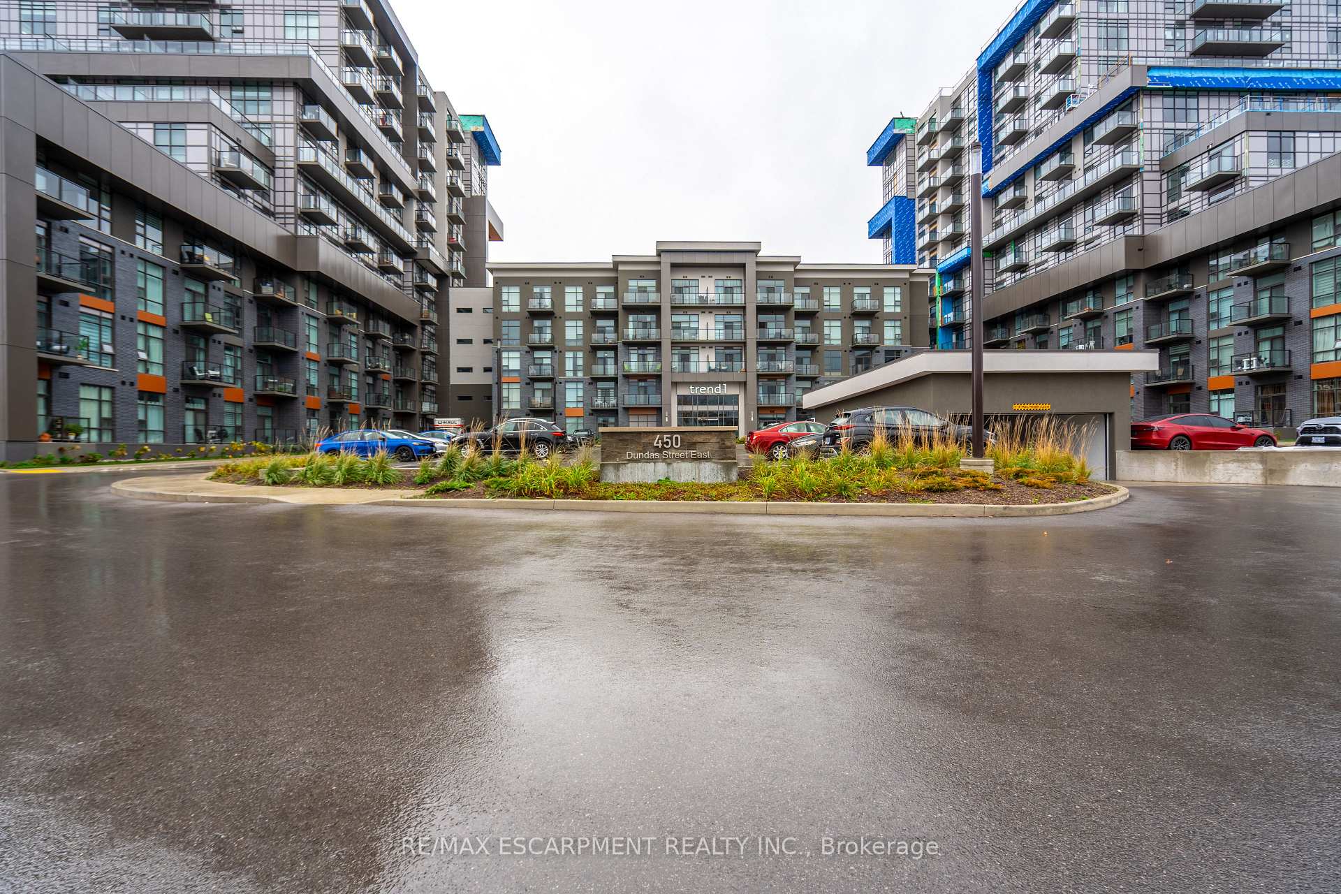 Photo 1 of Unit 421, 450 Dundas Street E, Hamilton, Waterdown — HOMEH