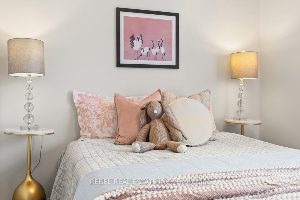 Photo 21 of Unit 3, 110 Petra Way, Whitby, Pringle Creek — HOMEH