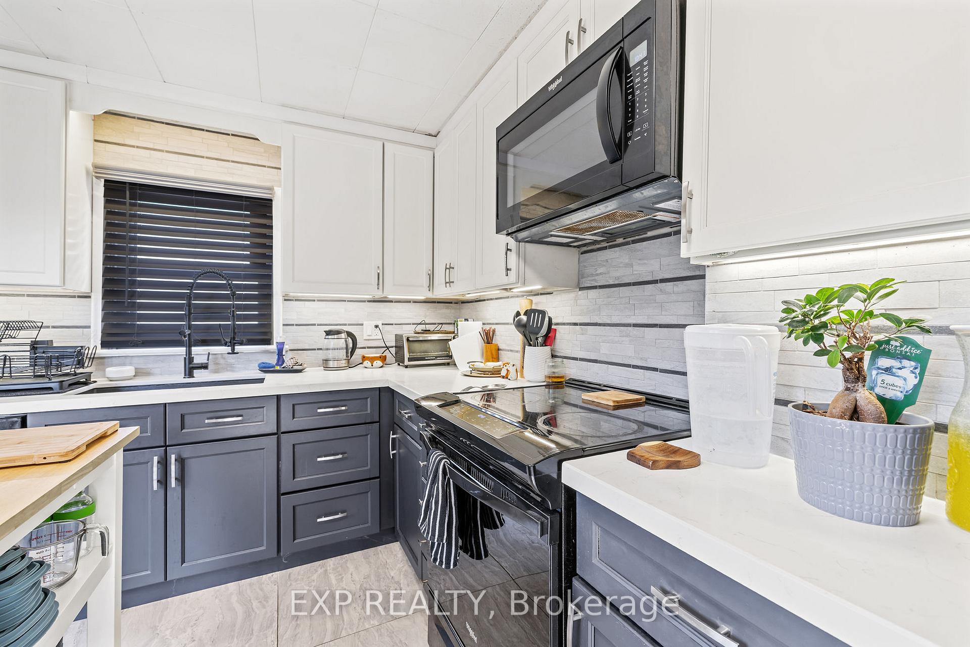 Photo 8 of 237 Victoria Road S, Guelph, St. Patrick's Ward — HOMEH