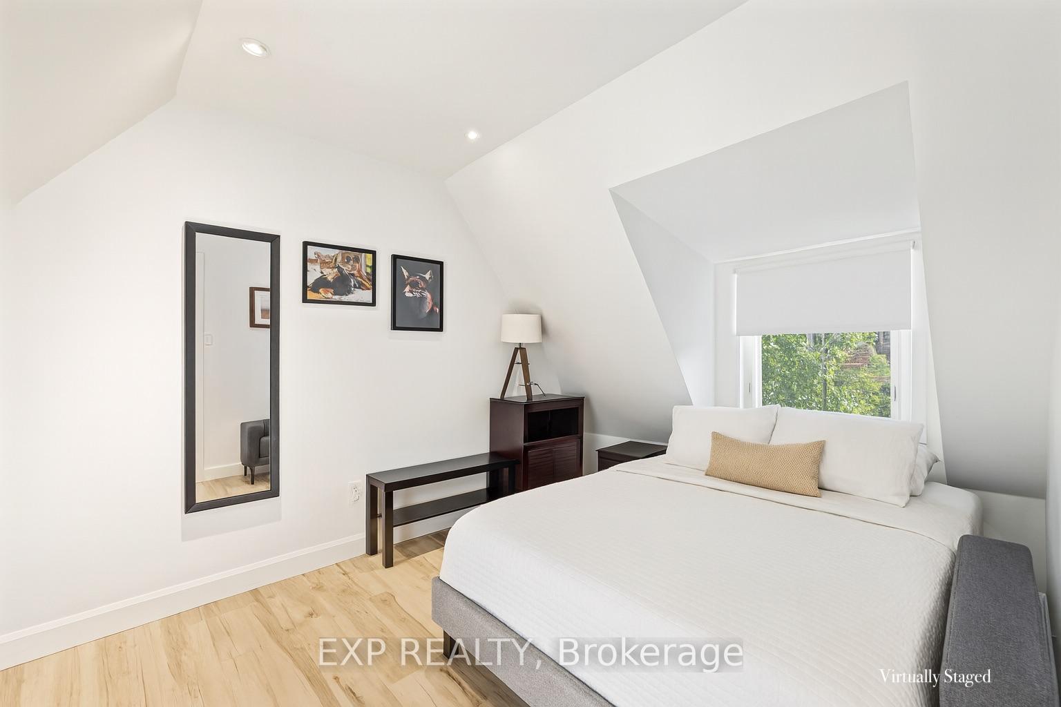 Photo 18 of 237 Victoria Road S, Guelph, St. Patrick's Ward — HOMEH