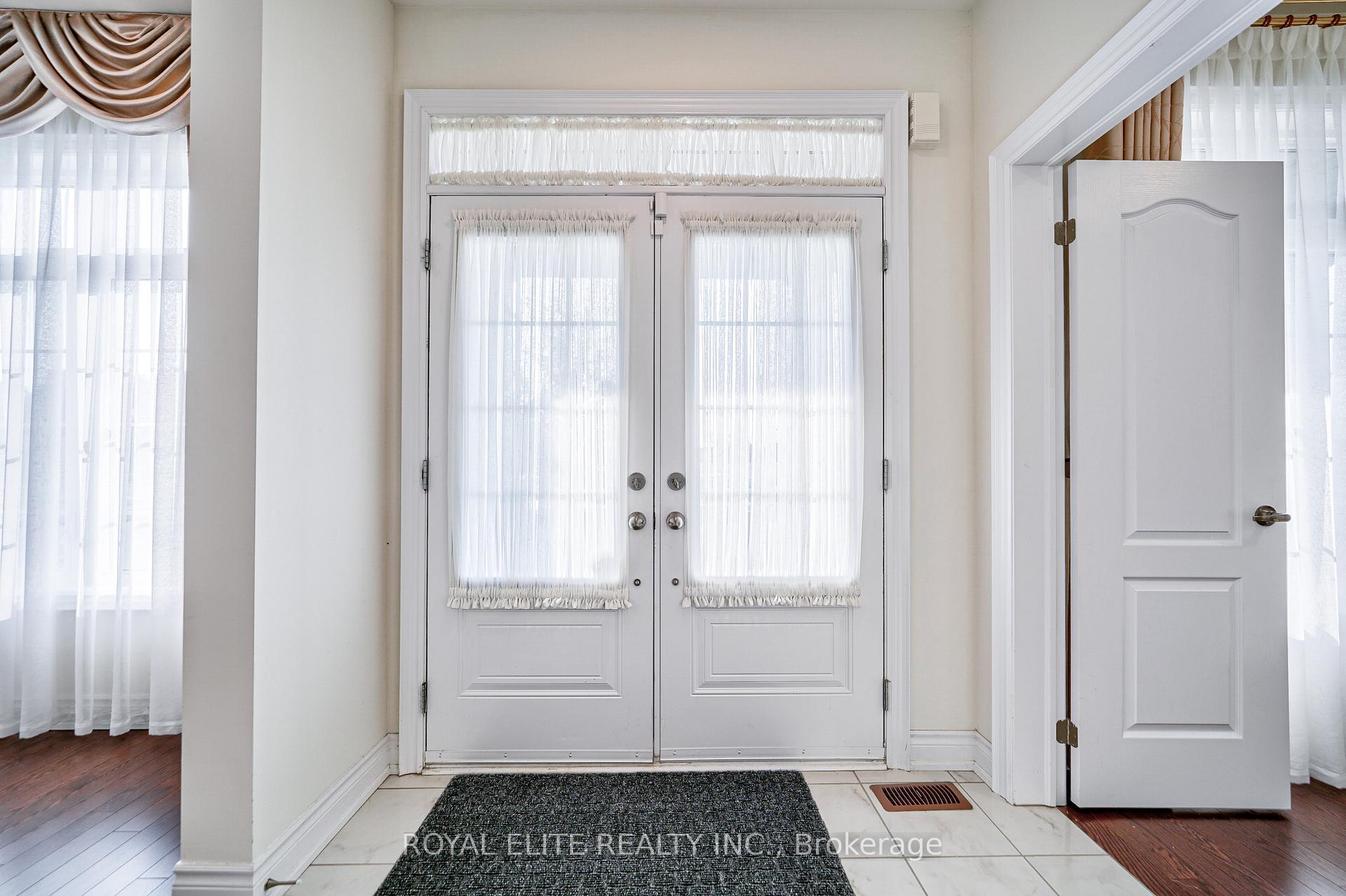 Photo 4 of 331 William Forster Road, Markham, Cornell — HOMEH