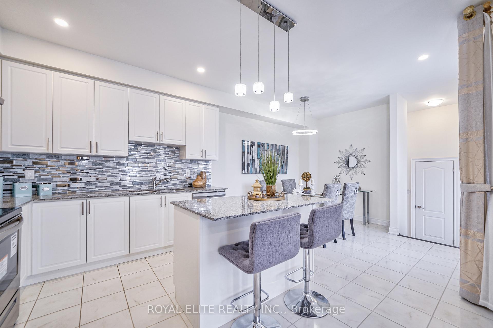 Photo 17 of 331 William Forster Road, Markham, Cornell — HOMEH