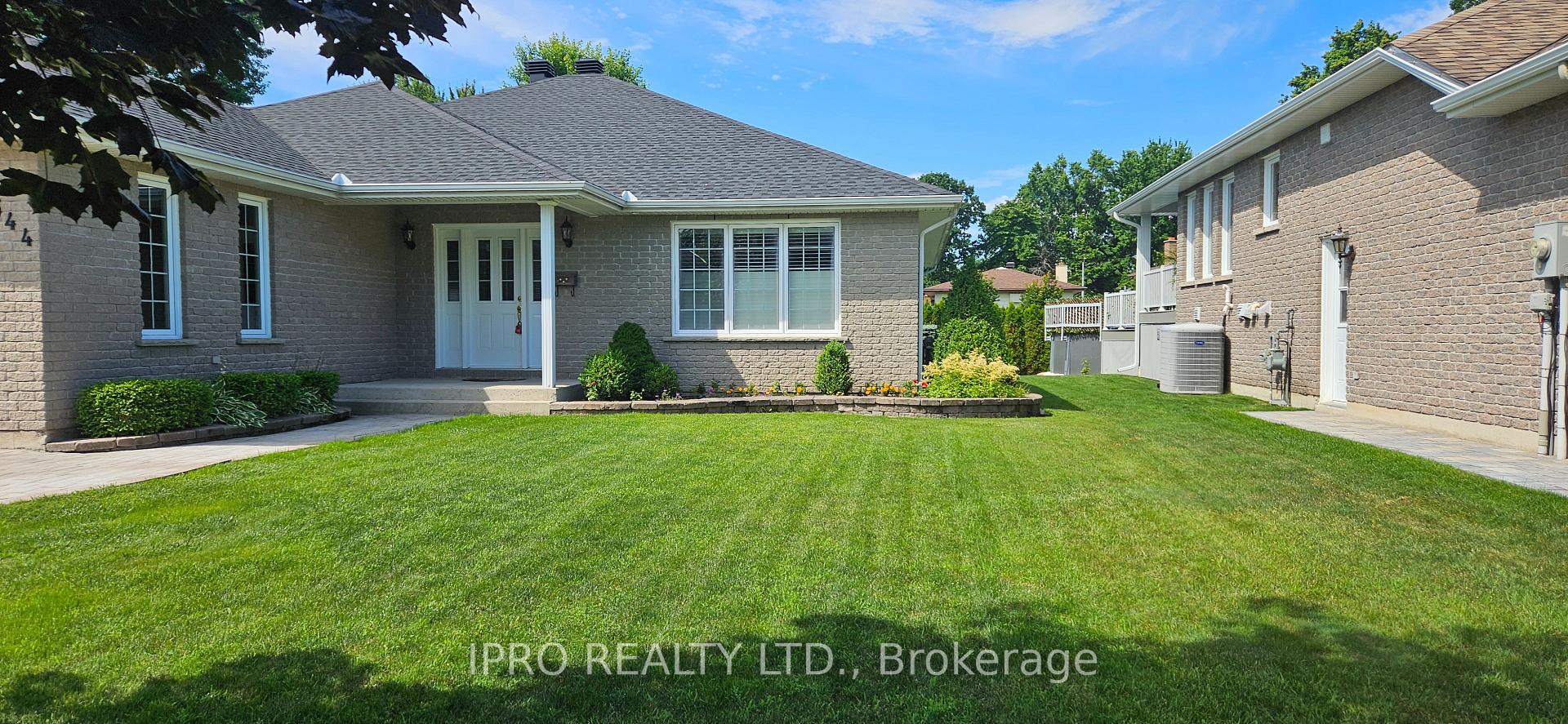 Photo 1 of 544 Dean Drive, Cornwall — HOMEH