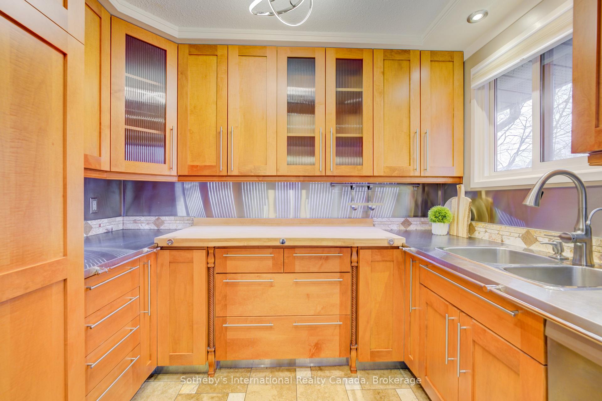 Photo 8 of Unit 52, 49 Cedarwoods Crescent, Kitchener — HOMEH