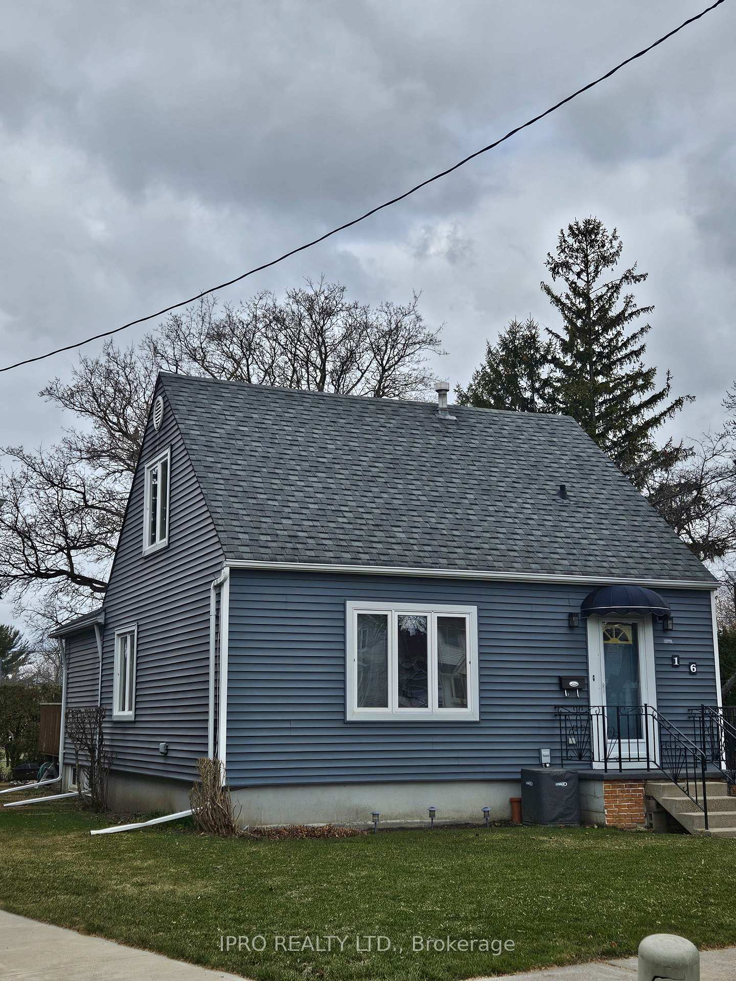 Photo 1 of 16 Topham Road, Toronto, O'Connor-Parkview — HOMEH
