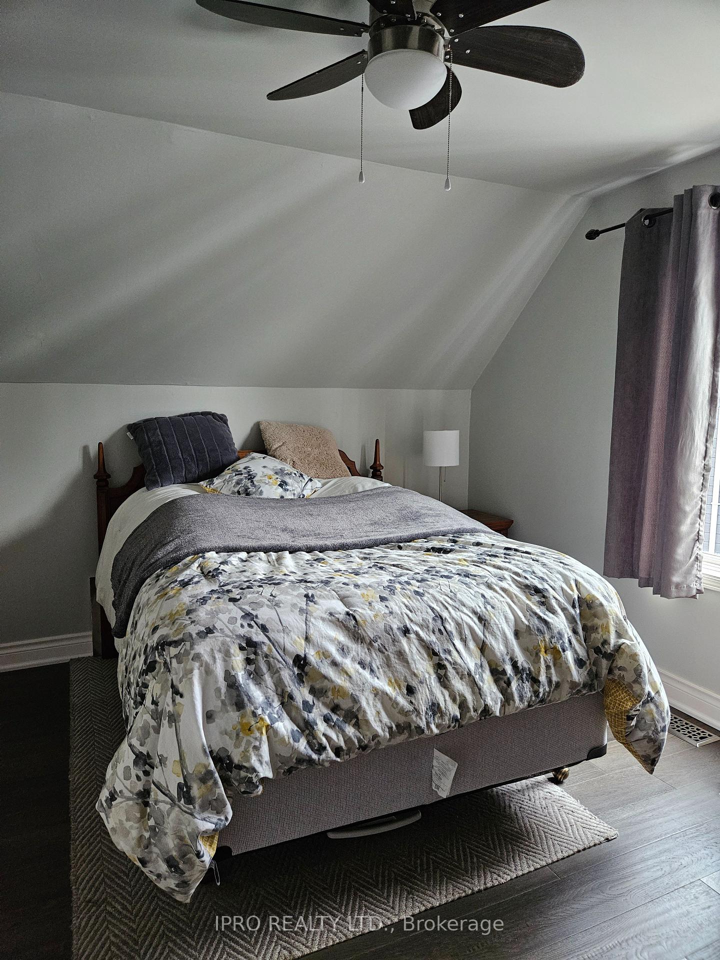 Photo 17 of 16 Topham Road, Toronto, O'Connor-Parkview — HOMEH